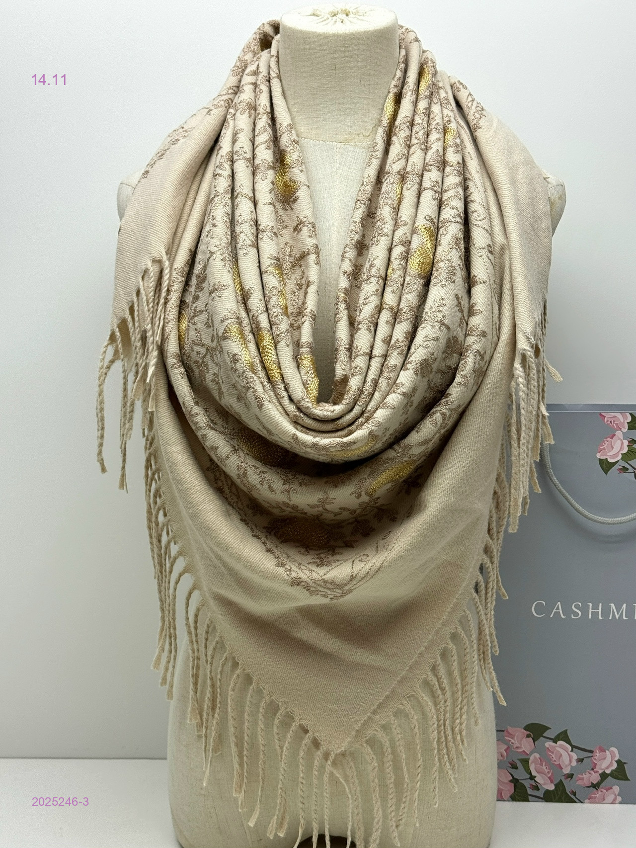 ПЛАТОК 2025246-3