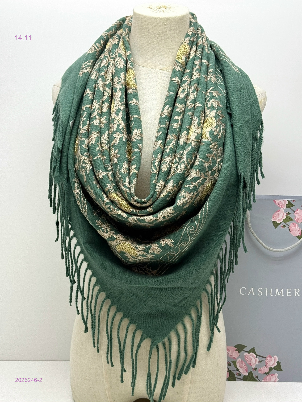 ПЛАТОК 2025246-2