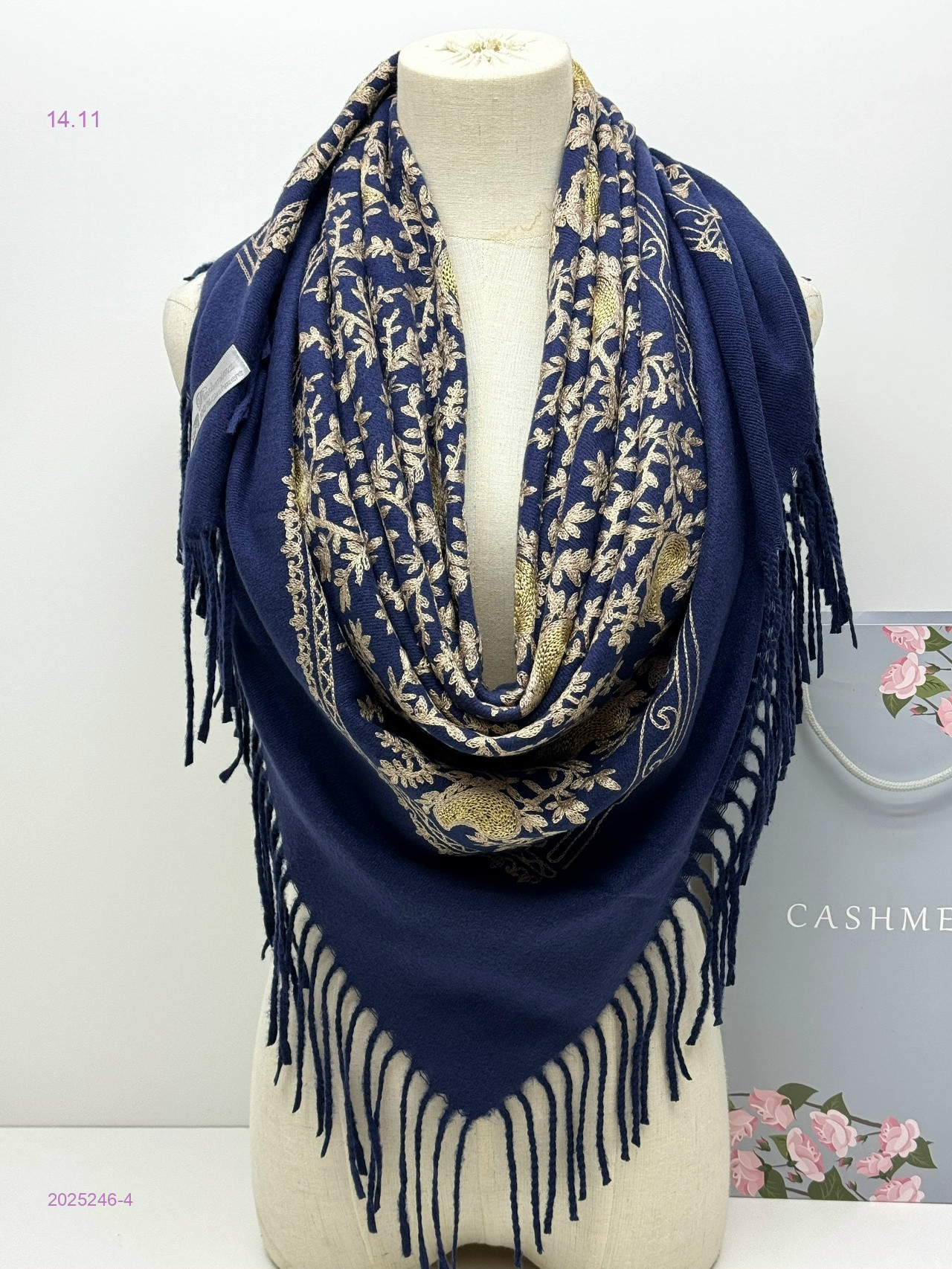 ПЛАТОК 2025246-4