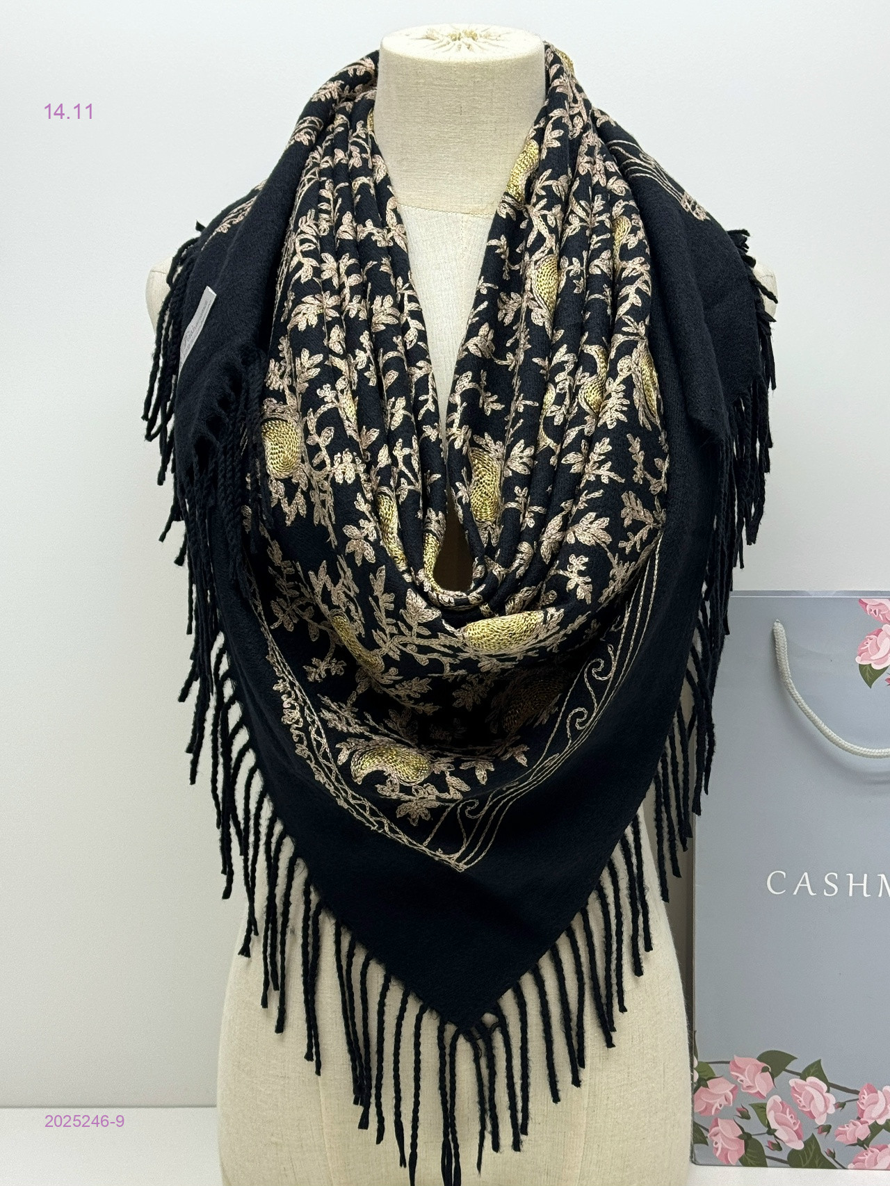 ПЛАТОК 2025246-9