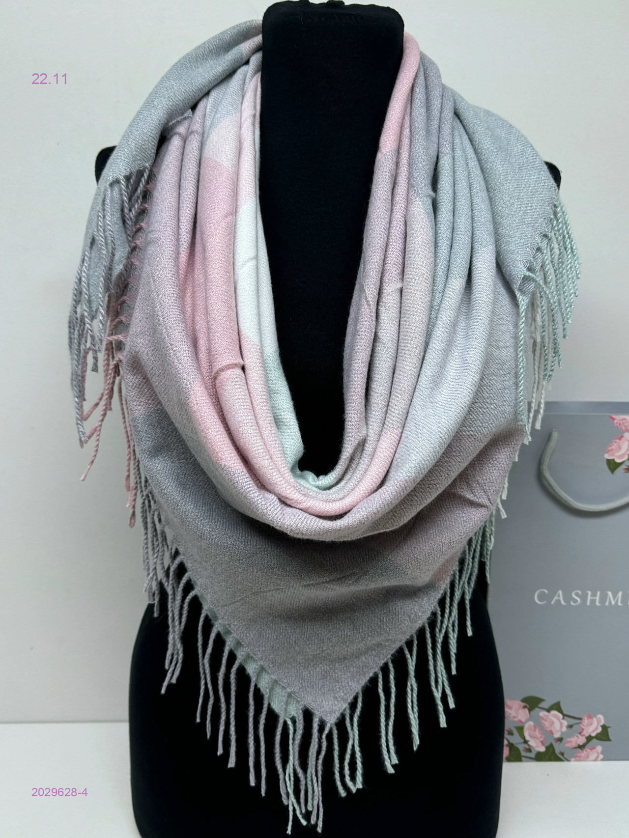 ПЛАТОК 2029628-4