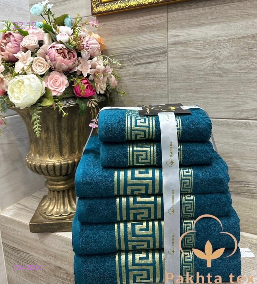 Комплект из шести полотенец. 2043006-1