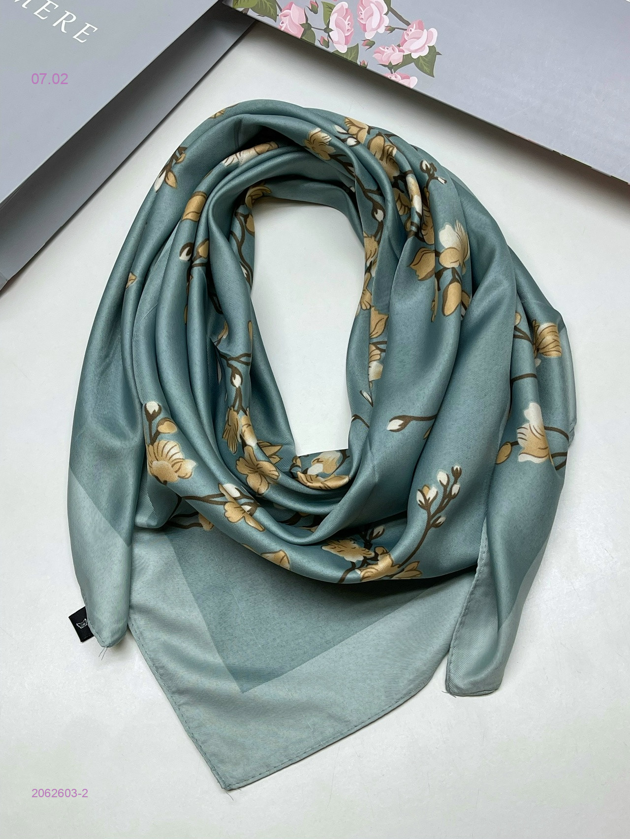 ПЛАТОК 2062603-2