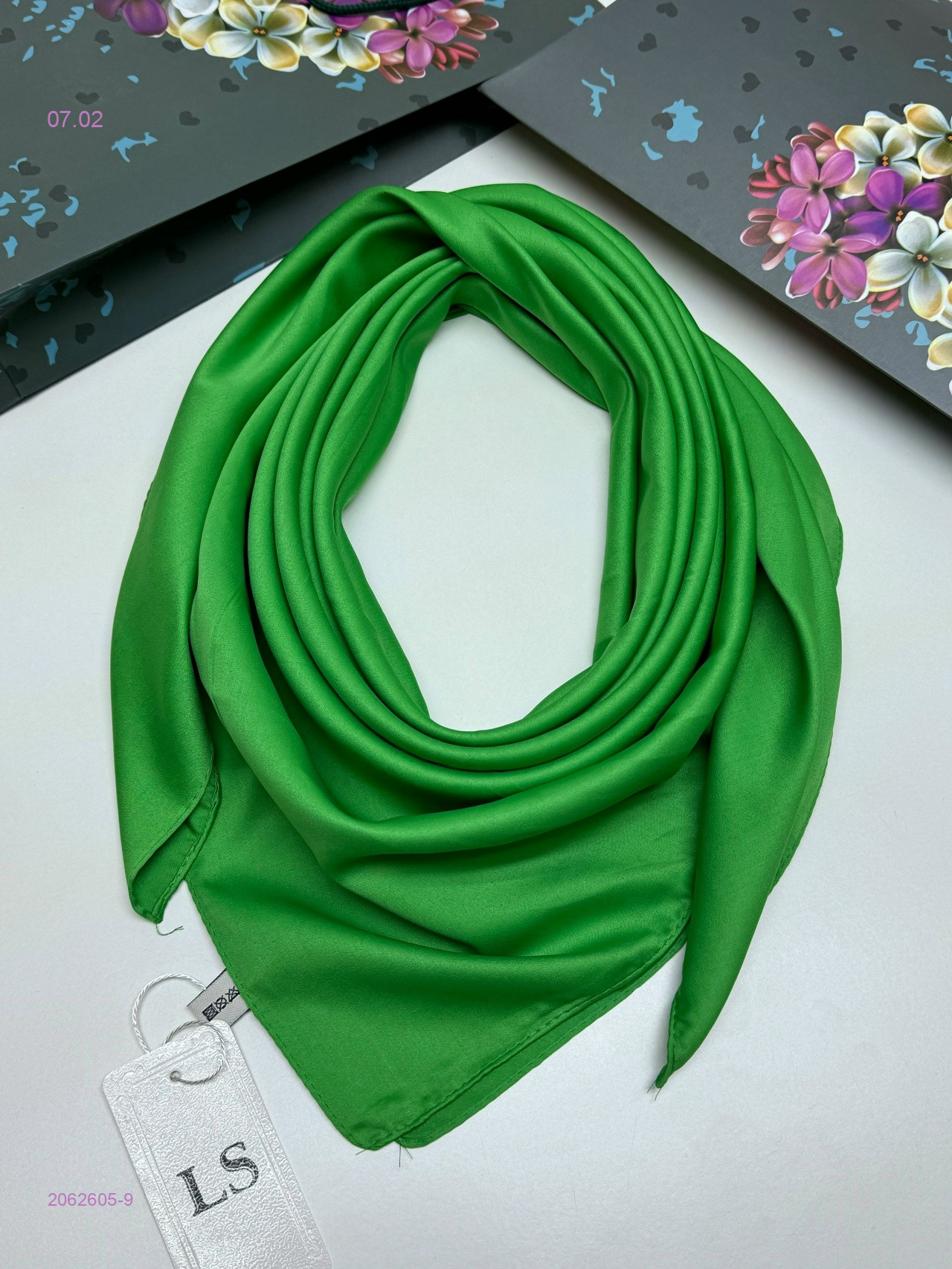 ПЛАТОК 2062605-9