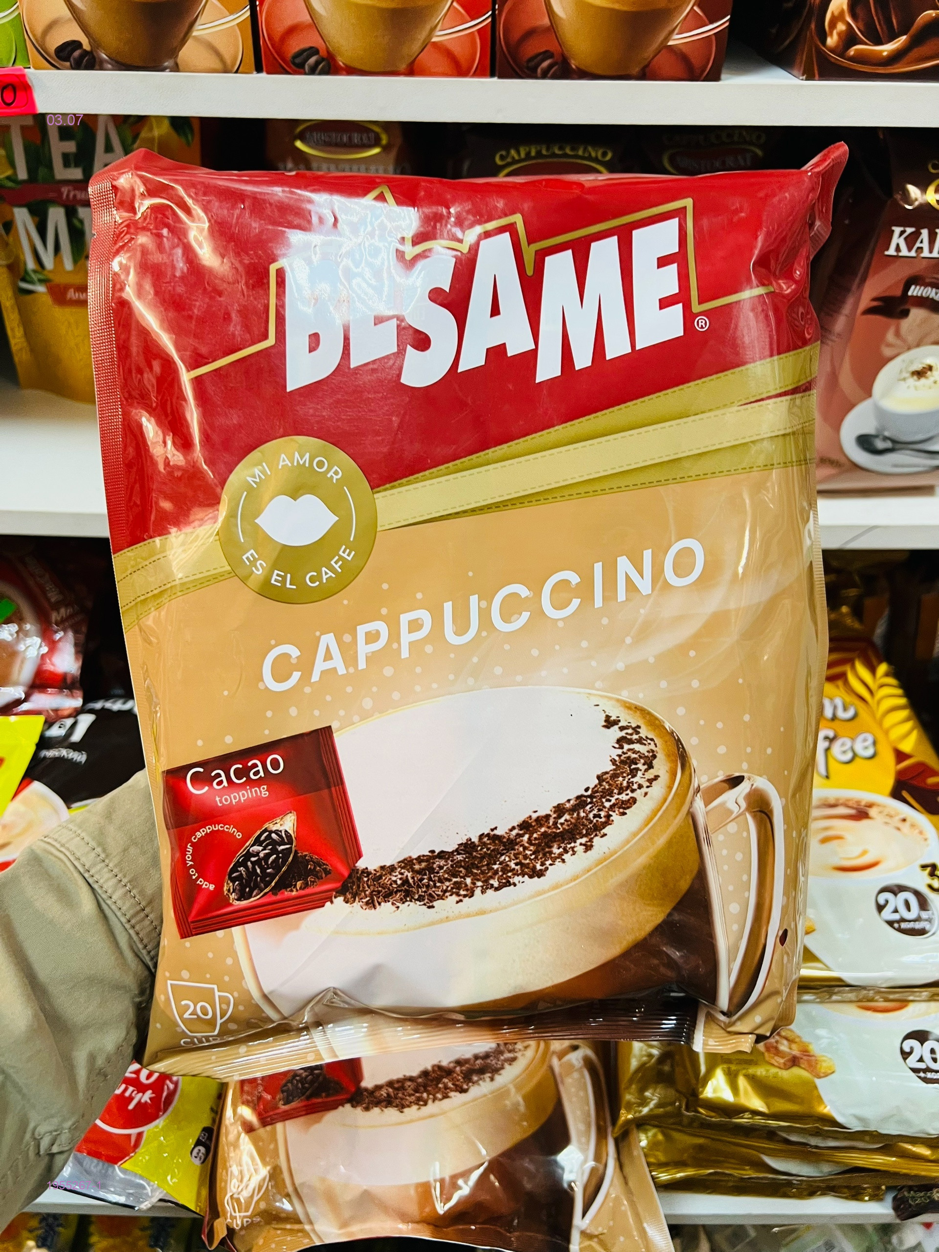 cappuccino & caffe crema 1955267-1